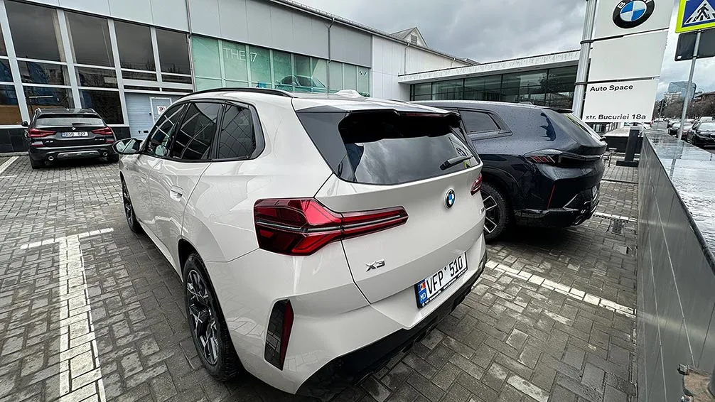 BMW X3 M50 at the BMW dealer