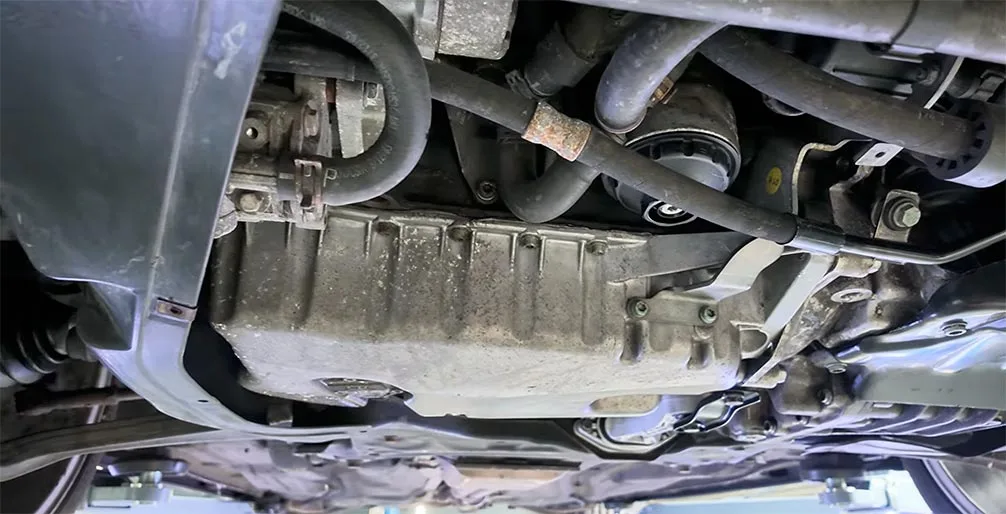 Underside of the VW Golf 4 R32