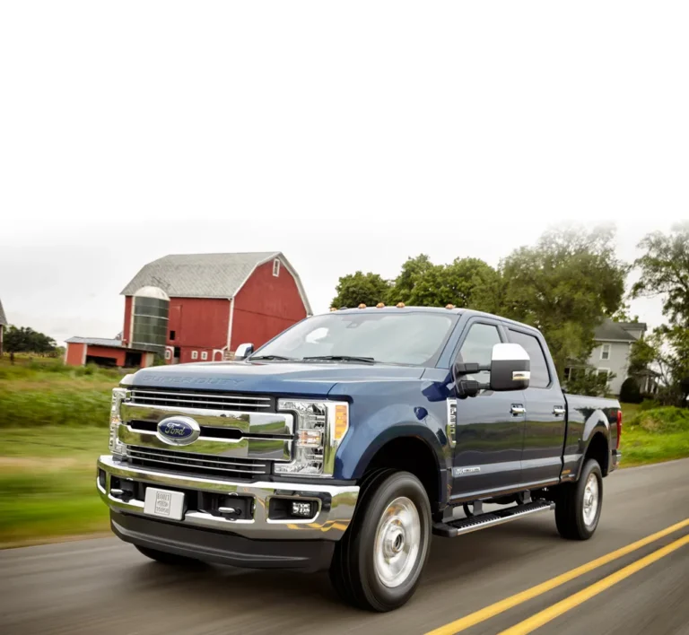 2017 Ford Super Duty: aluminum body, a 24x stiffer frame and a 34,000 lb F-450